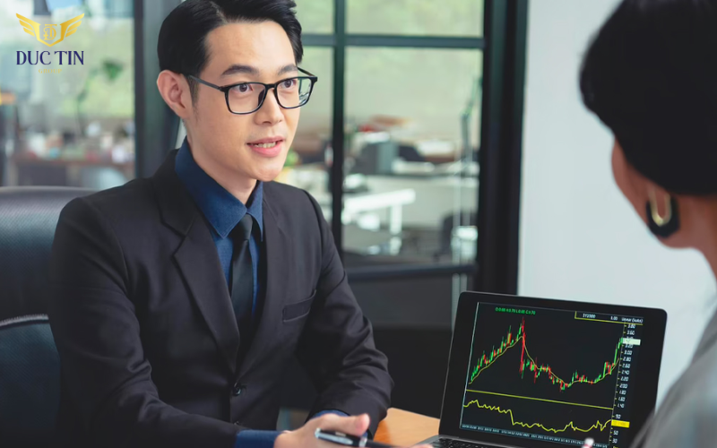 CFO là gì? Viết đầy đủ là Chief Financial Officer - Giám đốc tài chính